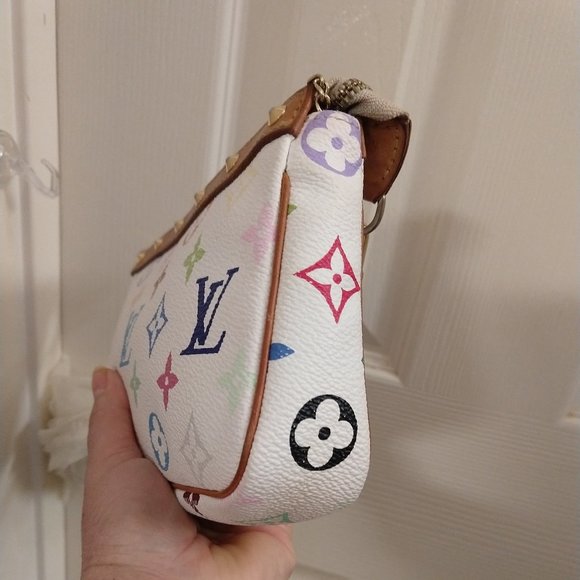 Louis Vuitton Multicolor Pochette Accessoires - Picture 5 of 16
